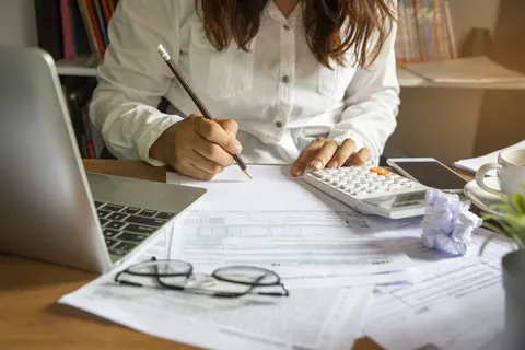 Why Is Tax Planning Crucial for Doctors and Dentists?